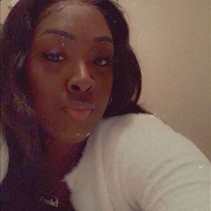 Meet your Posher, Shawndra